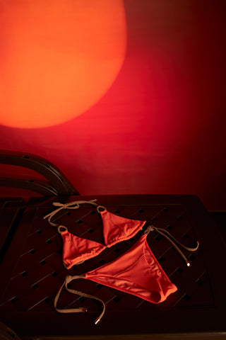 Mid triangle bikini top
