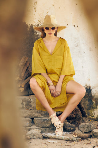 Short sleeve top