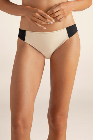 Touché Internacional, Balneaire, wide bikini bottom, Women's beachwear, Summer, Beach, Accesorie