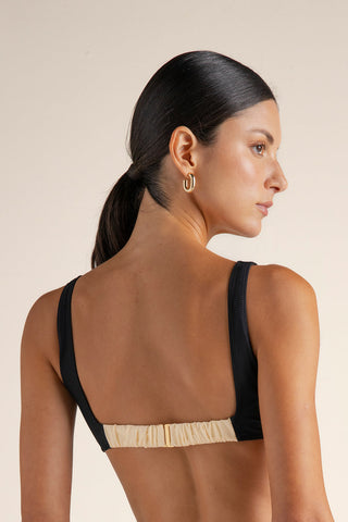 Touché Internacional, Balneaire, Sporty bikini top, Women's beachwear, Summer, Beach