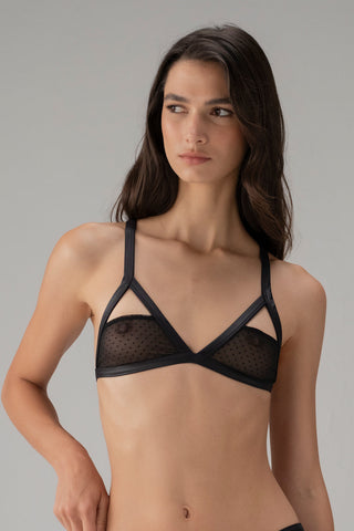 Touché internacional, Triangle bra, Lingerie , Sexy lingerie