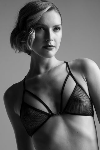 Touché Internacional,Triangular bra without cups, lingerie, sensual underwear, women’s lingerie