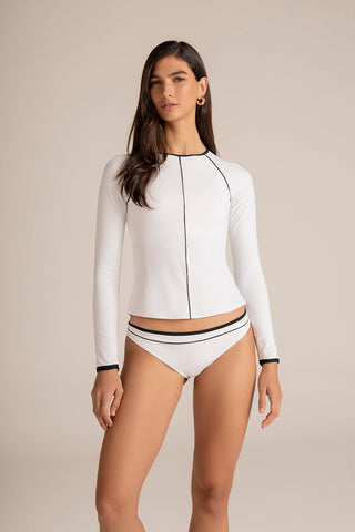 Touché Internacional, Balneaire, Long sleeve Sporty t shirt, Beachwear, Summer, Vacation, Casual. Comfortable